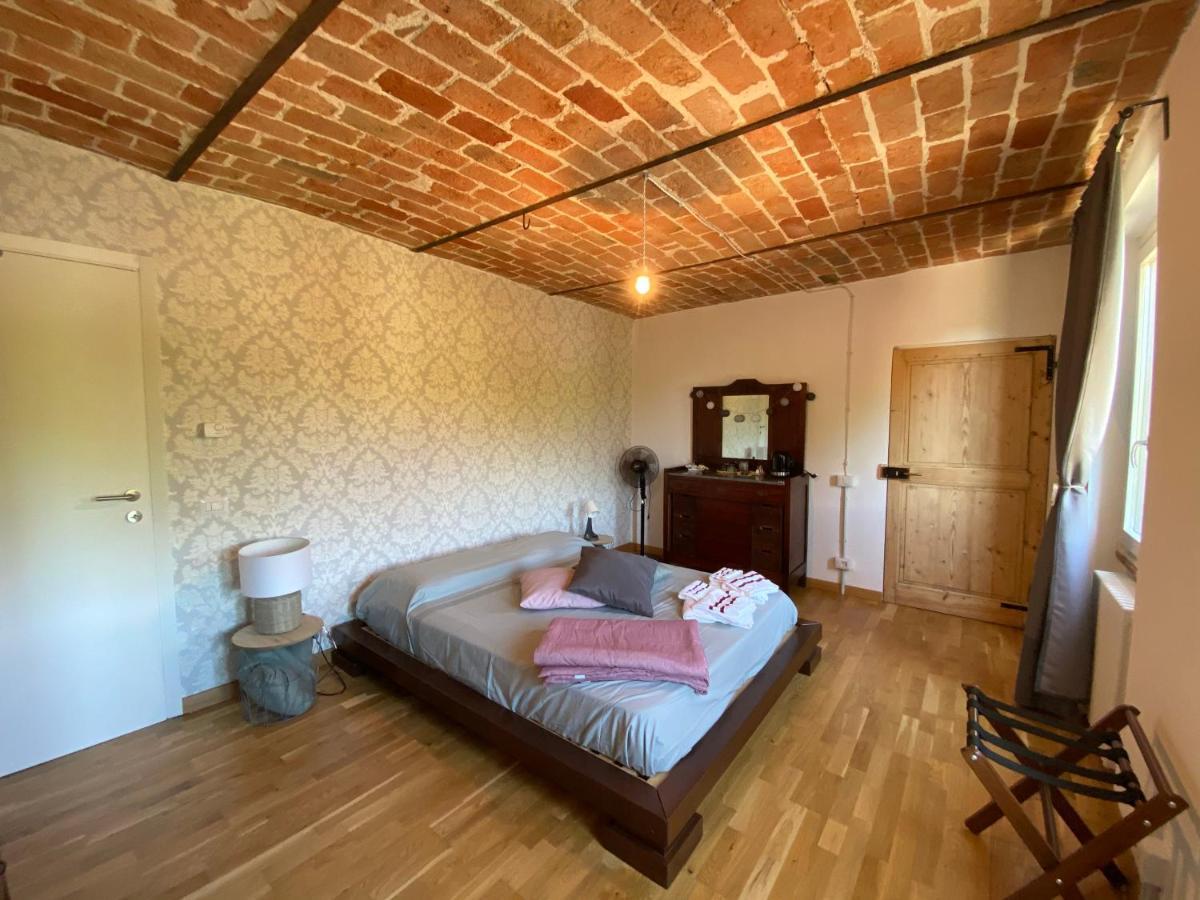 Bed and Breakfast Il Noccioletto Mombaruzzo Exterior foto